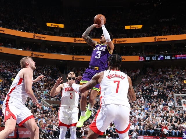 开云-包含哈登在塞尔维亚队比赛中爆冷，出色发挥引发热议！赢得满堂喝彩的词条