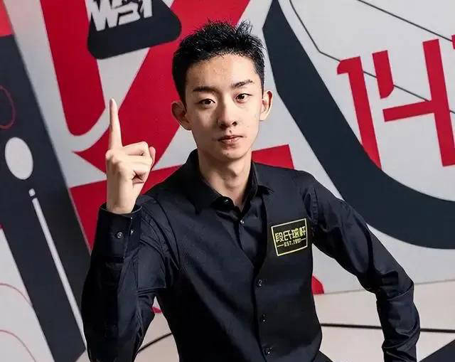 开云官网-泰山鲸鲨队鏖战嵩山黑豹队，斯诺克小组赛火力全开，转换速度占优。团队防守值得称道的简单介绍