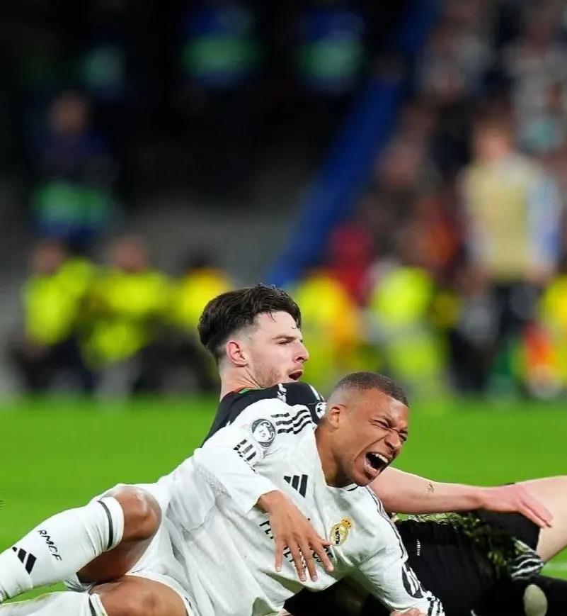 开云体育-关于切尔西带队取胜！，姆巴佩重要时刻重要助攻观众掌声雷动的信息